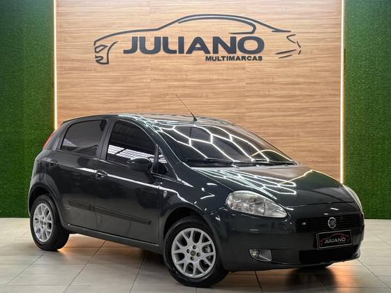 FIAT PUNTO 1.8 HLX 8V FLEX 4P MANUAL FIAT PUNTO 1.8 HLX 8V FLEX 4P MANUAL